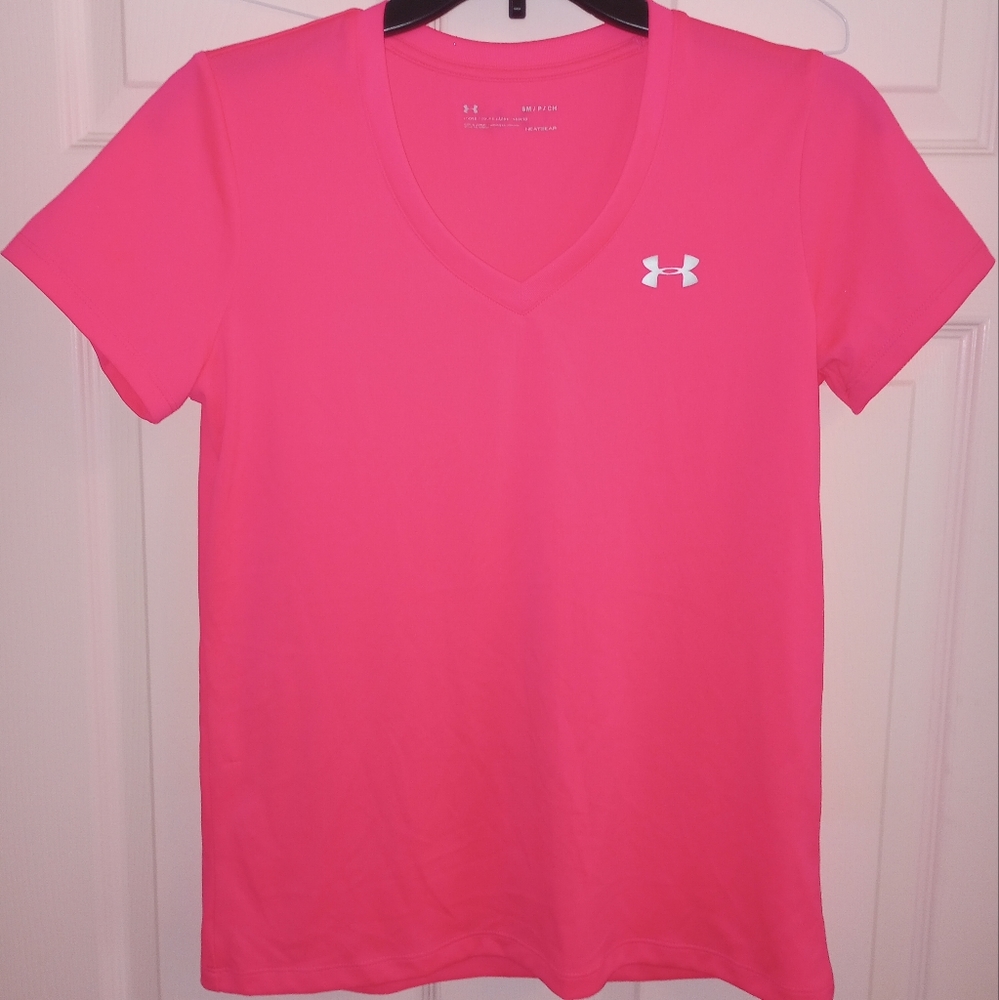 under armor women's v-neck tee heat gear size small